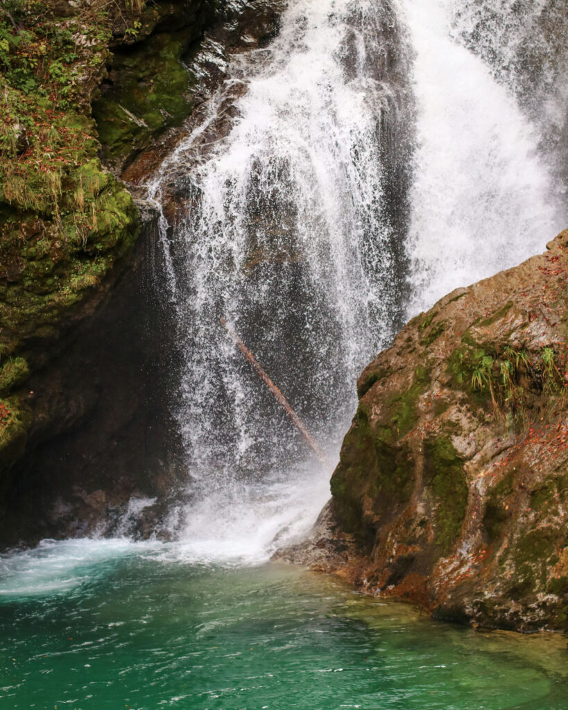 Šum Watewrfall in Vintgar Gorge 